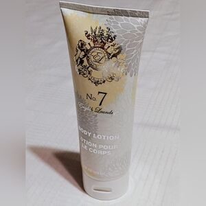 No. 7 Body Lotion by English Laundry